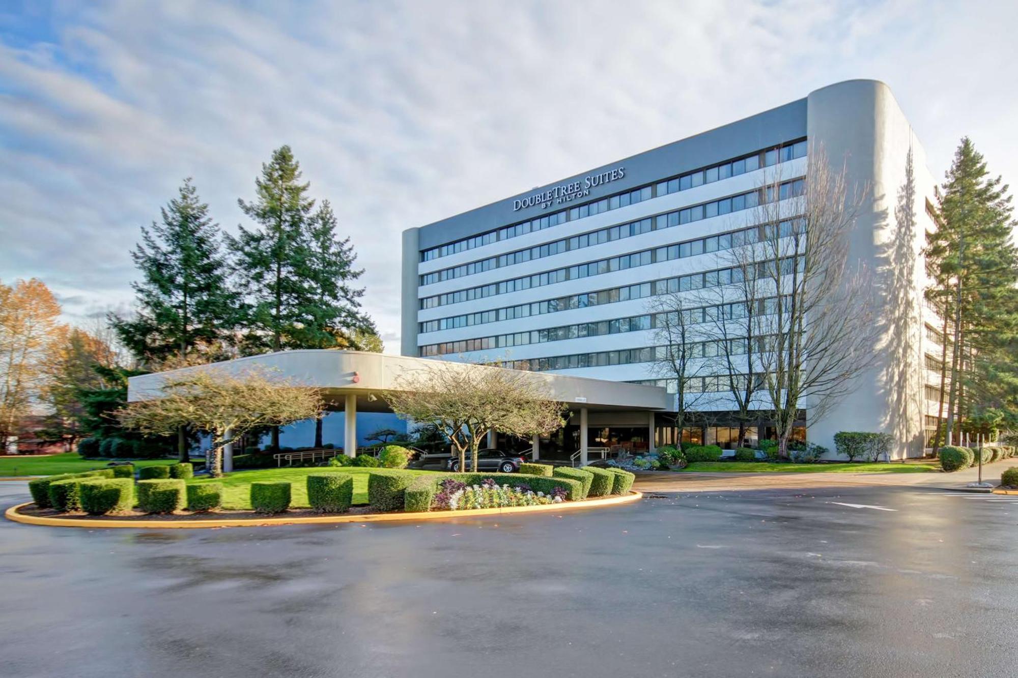 Doubletree Suites By Hilton Seattle Airport/Southcenter Tukwila Exterior photo